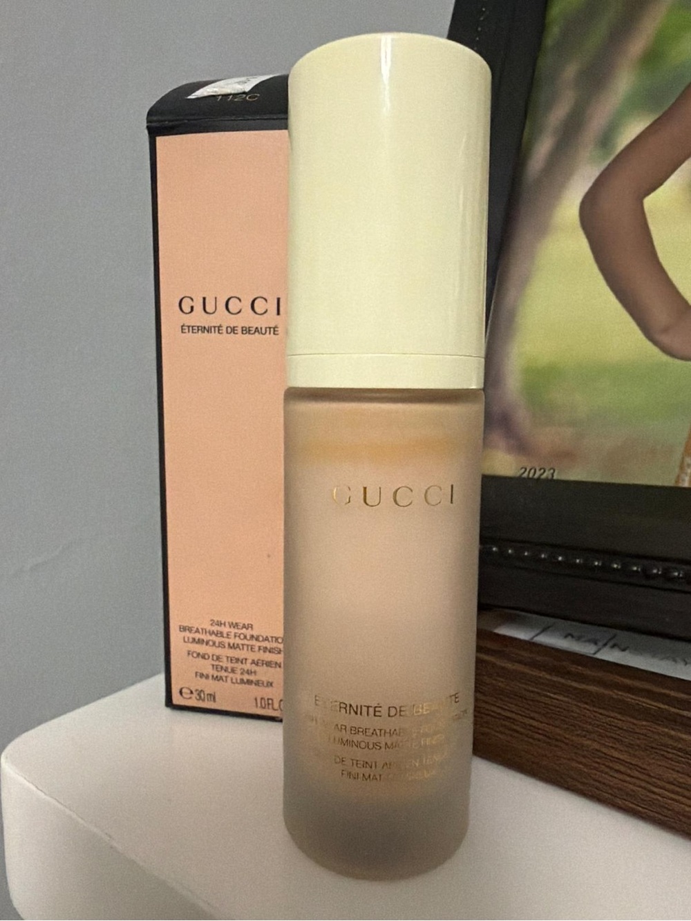 Gucci Éternité de Beauté Breathable Foundation - Light Beige